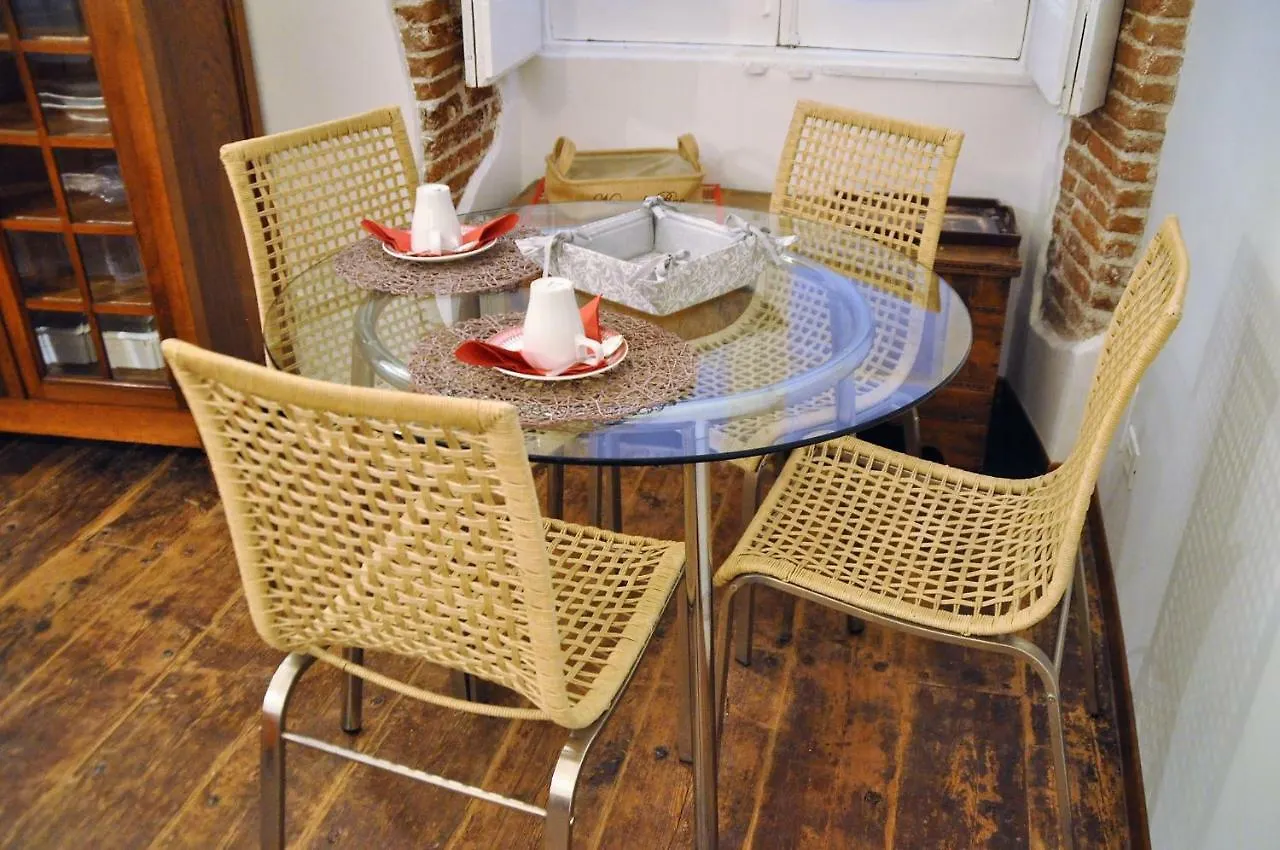 Ipazia Loft Apartment Genoa Italy